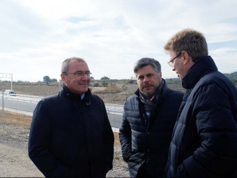 El candidat Ferran Bel, amb els batlles de Valls i Reus JLE