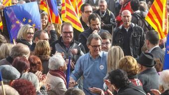 Artur Mas, president en funcions de la Generalitat, entrant ahir a la carpa on Democràcia i Llibertat va fer el míting central de campanya, a Vic JORDI PUIG / EL 9 NOU