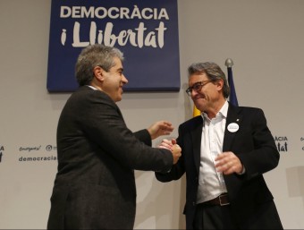 El cap de llista de DL, Francesc Homs, i el líder de CDC, Artur Mas, aquest divendres a Mataró EFE