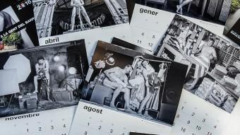 El calendari per a l'ONG De veí a veí protagonitzat pels comerciants de Sant Antoni XAVIER GARCIA 