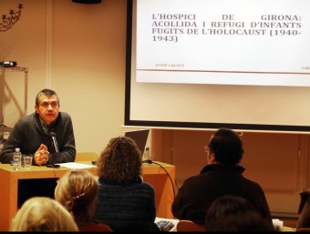 Josep Calvet va presentar la seva investigació dijous al Museu dels Jueus, dins el cicle 'Pirineus, frontera i refugi' MANEL LLADÓ
