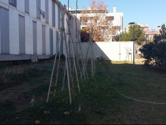 L'hort de l'IES Pere Ribot es veurà afectat per l'arribada dels nous alumnes perquè aquí es col·locaran els barracons N.S.I