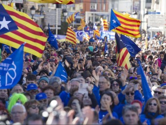 Desenes de milers de persones es van manifestar a Amposta el 7 de febrer contra el pla hidrològic. J.C.LEÓN/ ARXIU