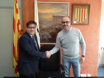 El delegat del govern de la Generalitat a Barcelona, Miquel Àngel Escobar, i l'alcalde de Premià, Miquel Buch. LL.A