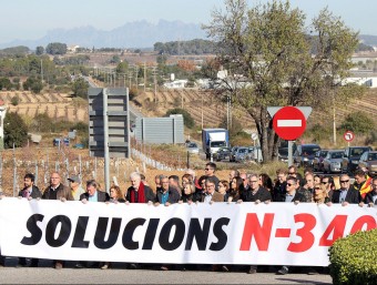 Un moment de la protesta del passat mes de novembre a l'Arboç. J.M. FLORES / TAEMPUS