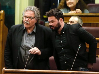 Els diputats d'Esquerra Joan Tardà i Gabriel Rufián, ahir al Congrés EFE / BALLESTEROS