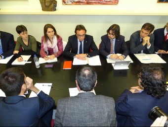 El conseller Josep Rull, a l'inici de la reunió del Consorci Viari del Bages, celebrada ahir a Manresa JORDI PREÑANOSA