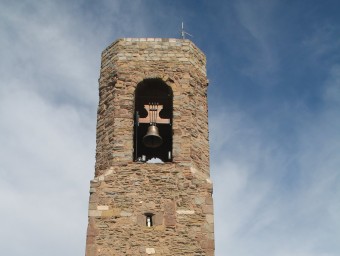 La campana situada a dalt del campanar, PARRÒQUIA DE TONA