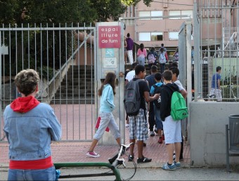 L'entrada de l'institut de Montilivi, un dels més grans de la demarcació, en una imatge d'arxiu, i que l'any que ve tindrà un ‘bony' a primer d'Eso JOAN SABATER