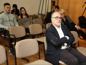 L'expresident de la Diputació de Girona, Jaume Torramadé, ahir en una de les sales de vista, on està sent jutjat com a presumpte autor d'un delicte d'abusos sexuals. JOAN SABATER