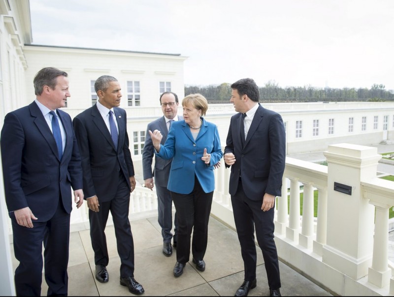 Obama es reuneix a Hannover amb Cameron, Merkel, Hollande i Renzi per evitar el BrexitT i impulsar el TTIP.  REUTERS