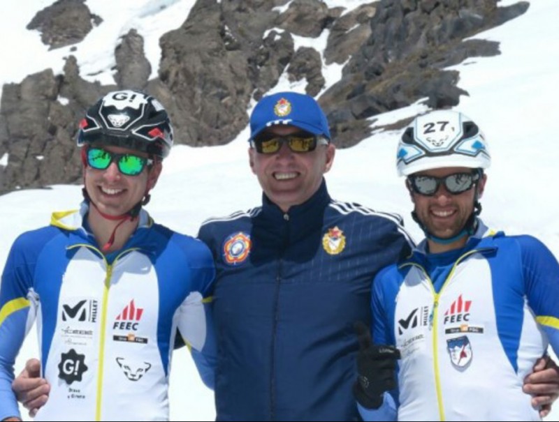 Oriol Cardona i Marc Solà a l'Elbrús, on la selecció va fer el nou rècord del món FEEC