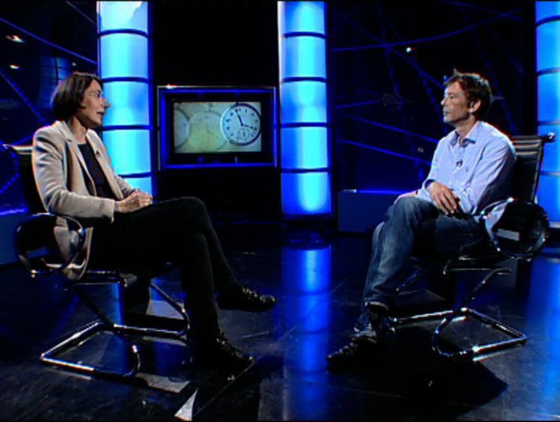 Neil talking to Dr Cambras on El Punt Avui Televisió