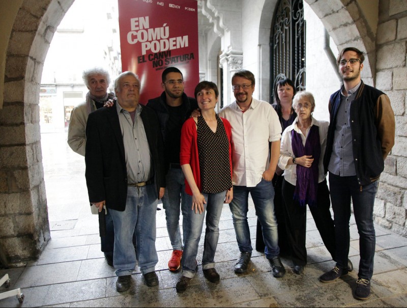Foto de grup dels membres de la llista gironina i el cap de llista de Barcelona JOAN SABATER