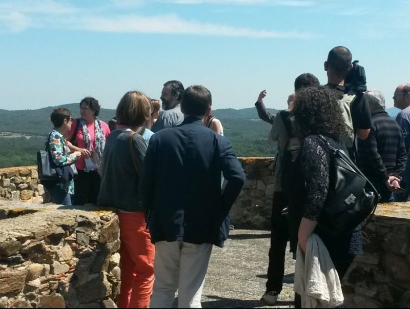 En l'acte d'ahir, es va fer una visita al castell de Brunyola, un dels punts inclosos en les rutes culturals per la comarca EPA