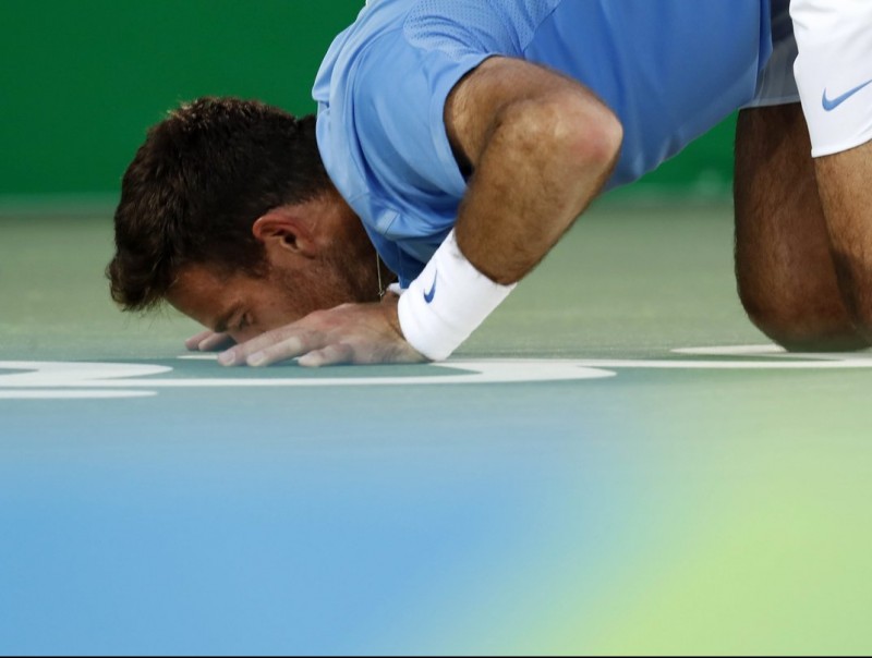 Del Potro besa el terra un cop consumat l'accés a la seva primera final olímpica individual EFE