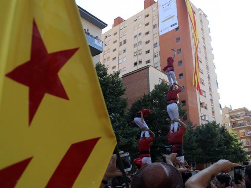La festa va ser total a l'avinguda dels Països Catalans, els gegants de Lloret. Arxiu