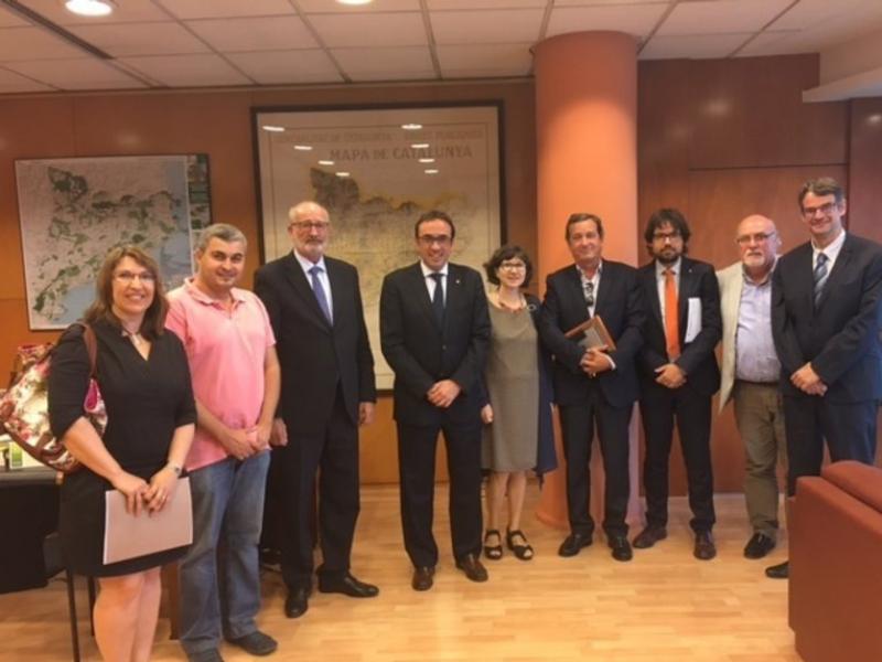 Una imatge de la reunió amb el conseller de representants del Ter Brugent i de la Cambra de Comerç de Girona EPA
