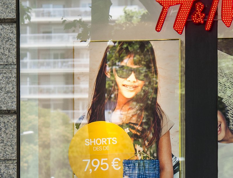 La cadena H&M vol tancar set de les dinou botigues a Catalunya | Redacció |  Barcelona | Economia | El Punt Avui