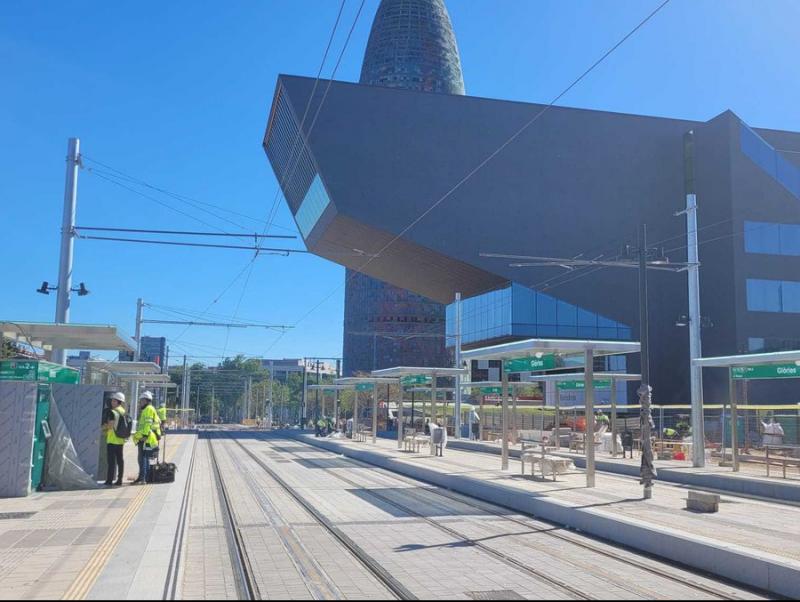 La Parada De Glòries Del Tramvia Es Posarà En Servei Dijous S Pérez Barcelona 8800