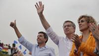 El president valencià, Carlos Mazón, el president del PP, Alberto Nuñez Feijóo, i la cap de llista del PP a les europees, Dolors Montserrat