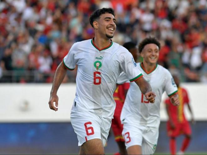 Chadi Riad celebra un gol amb el Marroc