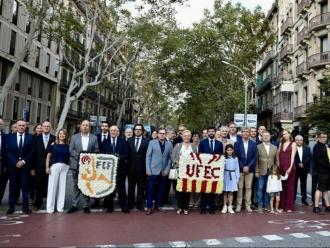 La UFEC i la Federació Catalana de Futbol a l’ofrena per la Diada