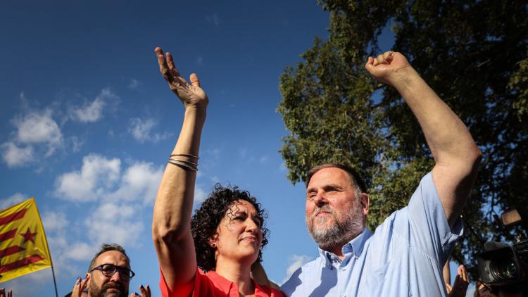 Marta Rovira i Oriol Junqueras, a Cantallops (Alt Empordà), el dia del retorn de la secretària general d’ERC després de sis anys d’exili