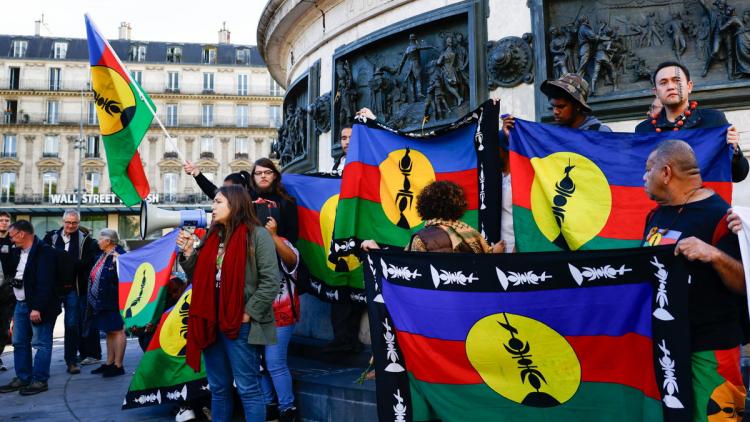 Manifestació en solidaritat amb el poble canac, el maig passat a la plaça de la República de París